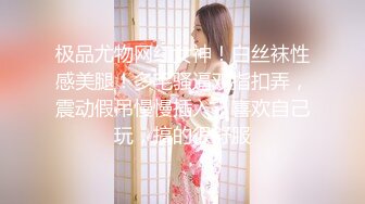 中秋节和儿子乱伦，给儿子深喉舔屁眼，最后内射，儿子爽坏了。