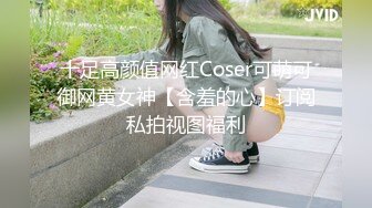 -骚熟女3男1女4P啪啪 穿上灰丝69口交一起玩弄边口边后入